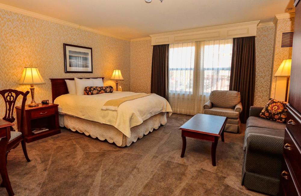 King Room interior